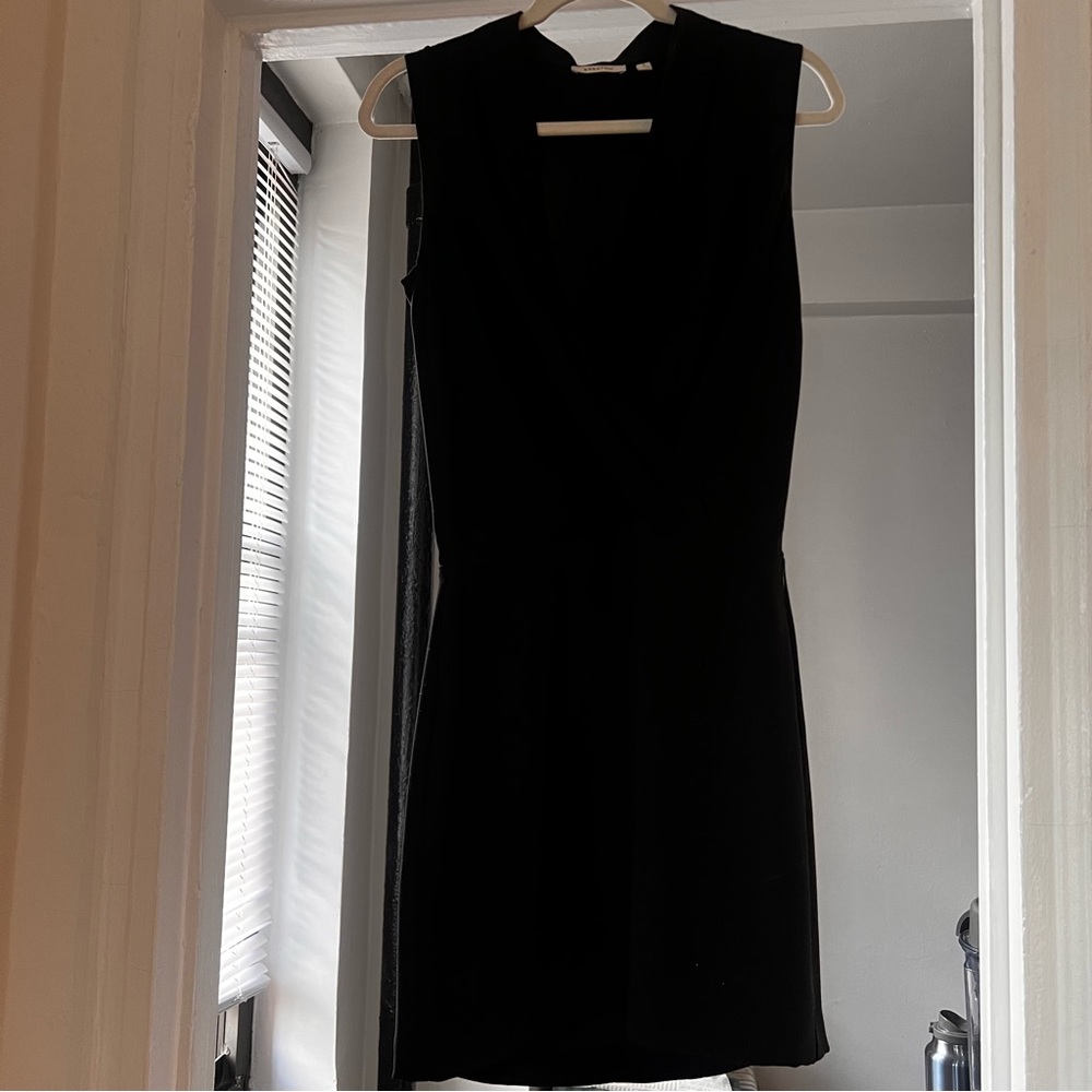 Babaton by Aritzia Black Sleeveless VNeck Dress